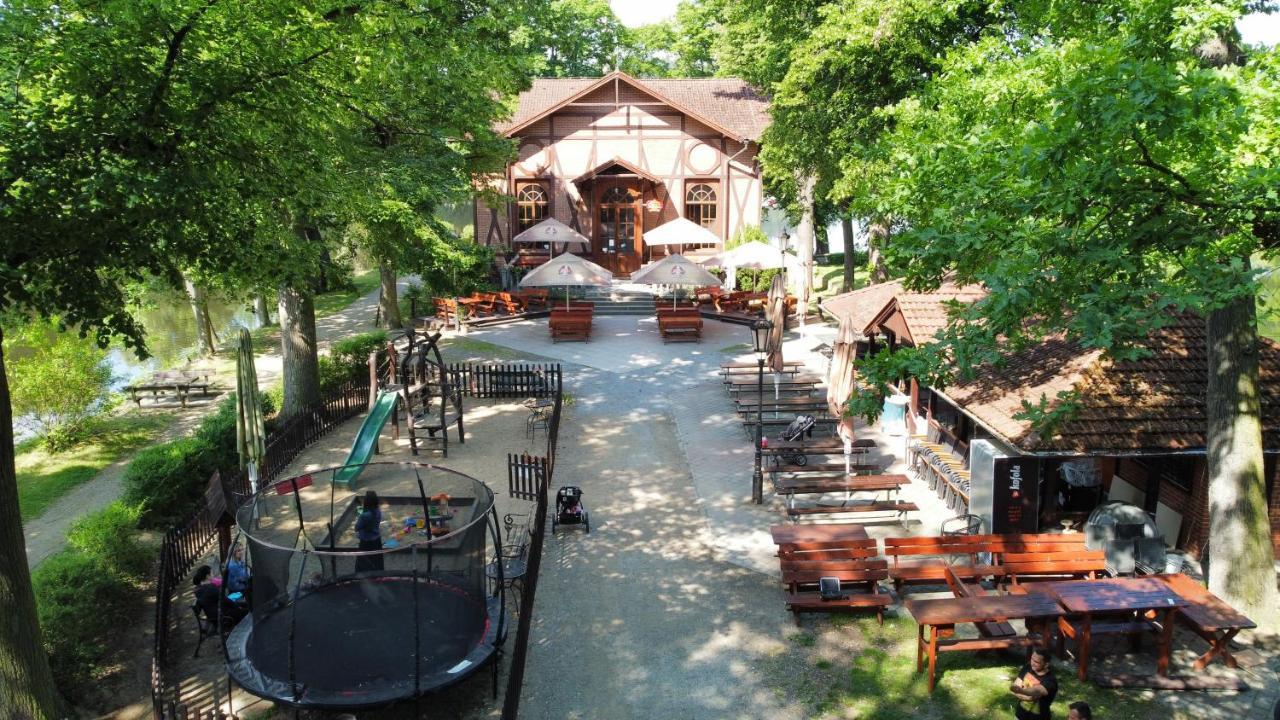 Penzion Restaurace Ostrov Písek Dış mekan fotoğraf